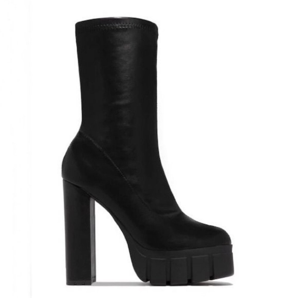 !! NEW !! Platform Block Heel Lug Sole Boots - Picture 3 of 4
